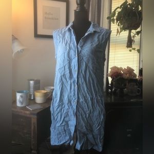 Hope & Harlow Faux Jean Dress
Size 8